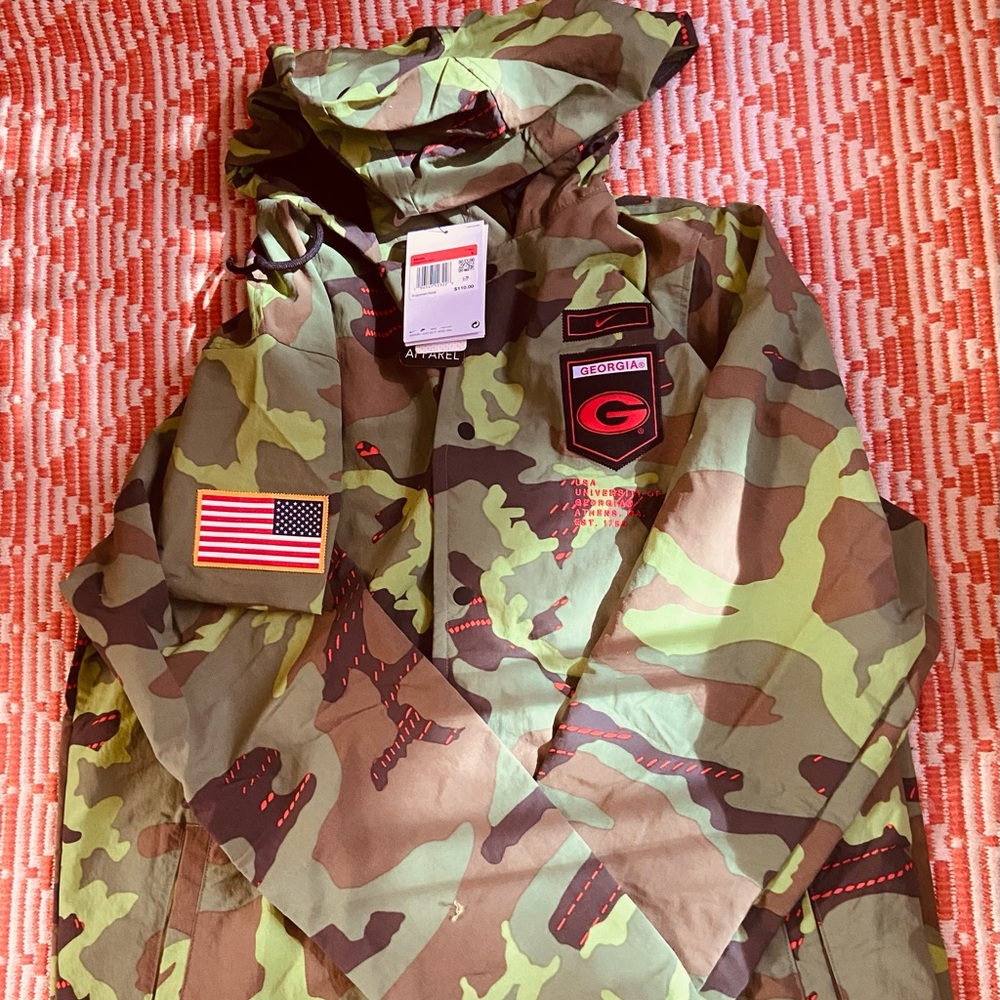 Nike UGA military appreciation day woven jacket